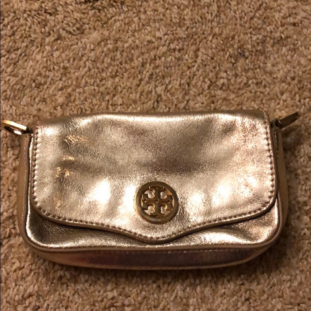 Gold Mini Tory Burch Clutch 🌟